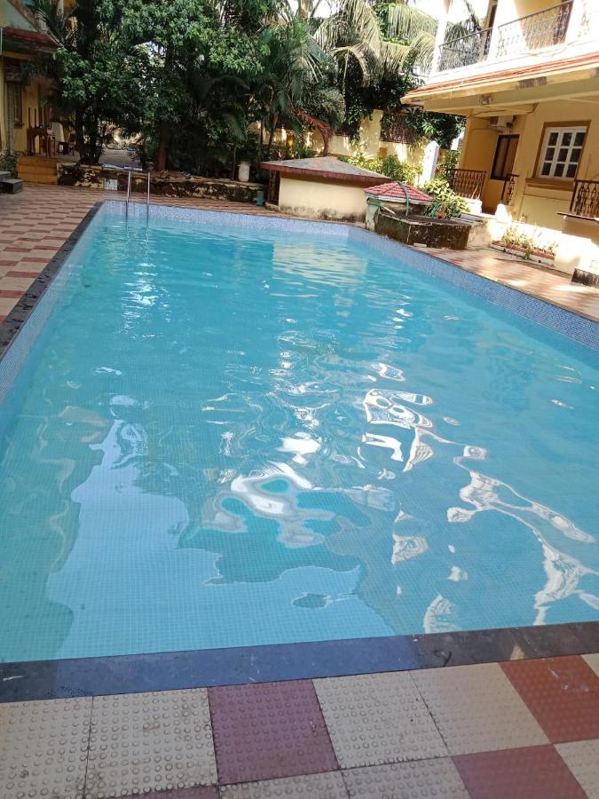 Saldanha Palms 1 Aparthotel Candolim Buitenkant foto